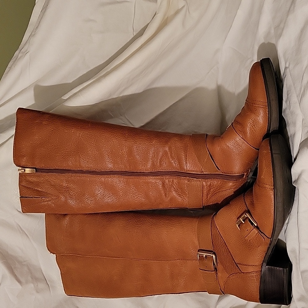 BCBGeneration leather boots